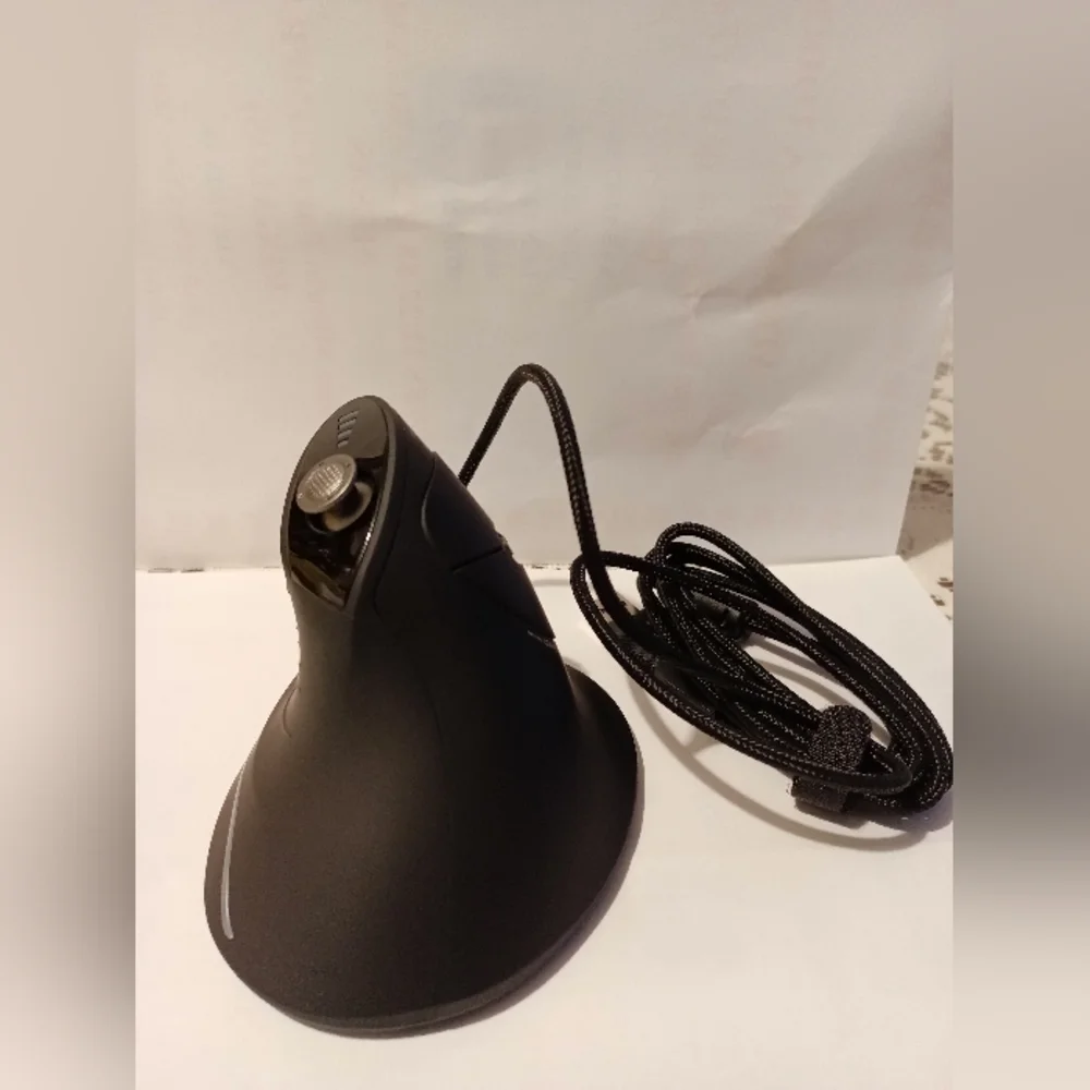 Vertical Gaming Mouse